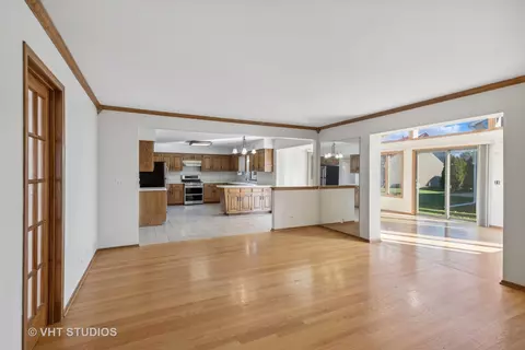 1101 N Itasca Rd, Addison, IL 60101 photo 10