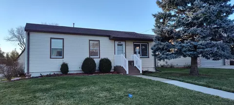 2005 5th Ave, Sterling, IL 61081