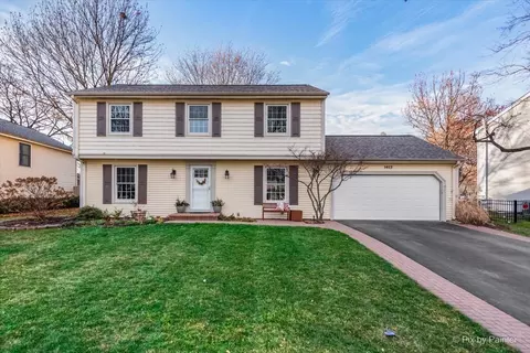 1403 S 9th St, Saint Charles, IL 60174