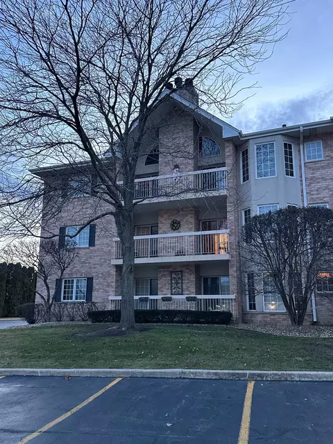 7771 Bristol Park Dr #2SW, Tinley Park, IL 60477