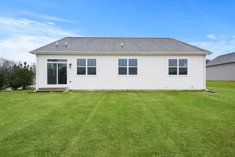 81 Cimarron Dr, Cary, IL 60013 photo 19
