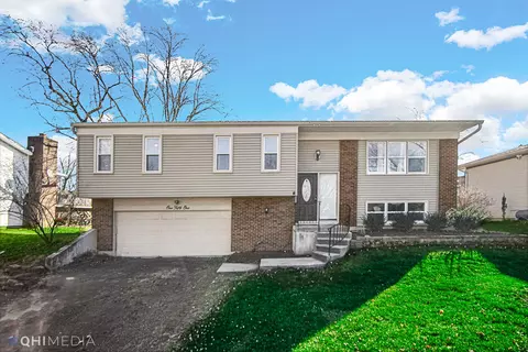 151 Camelot Way, Bolingbrook, IL 60440