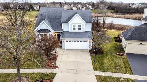 254 Superior Cir, Bartlett, IL 60103