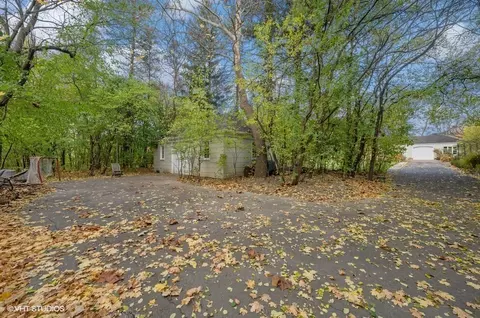 43 Park Ln, Golf, IL 60029 photo 30