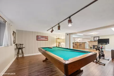 43 Park Ln, Golf, IL 60029 photo 23