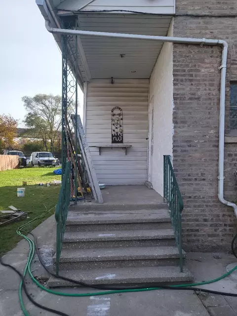 3860 S Artesian Ave, Chicago, IL 60632 photo 3