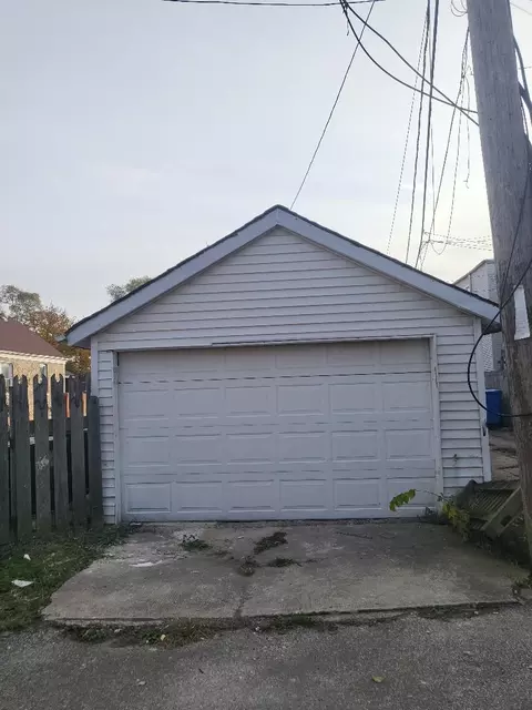 3860 S Artesian Ave, Chicago, IL 60632 photo 20