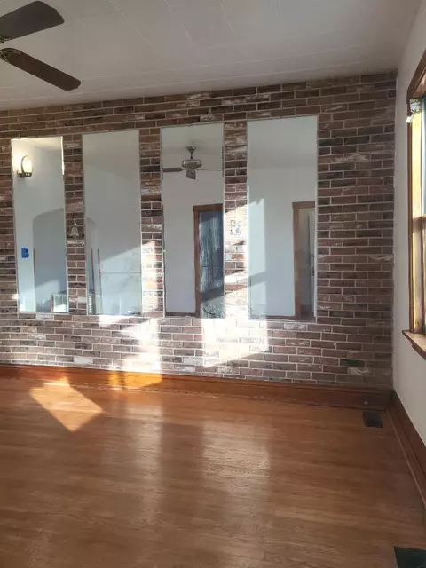 3860 S Artesian Ave, Chicago, IL 60632 photo 14
