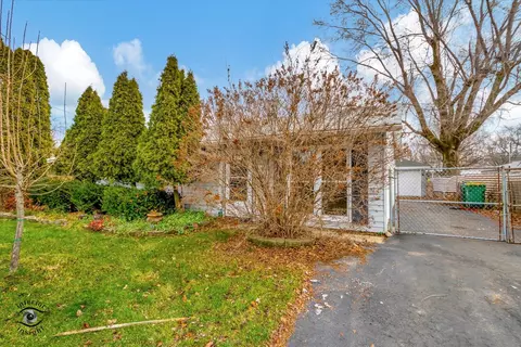 312 Mccameron Ave, Lockport, IL 60441 photo 2