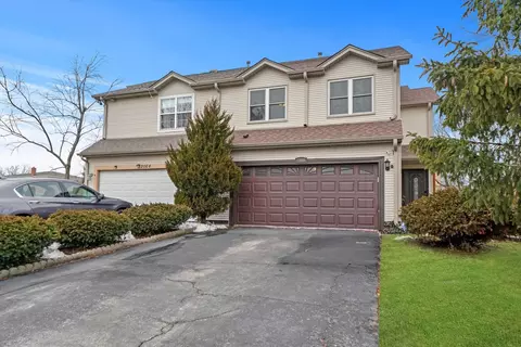 2060 Hollywood Ct, Hanover Park, IL 60133