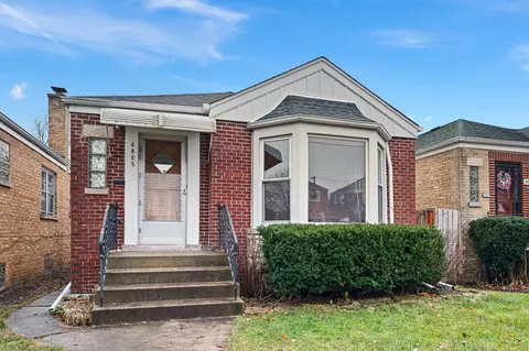 6805 W Foster Ave, Chicago, IL 60656