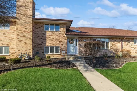 15257 S 74th Ct, Orland Park, IL 60462