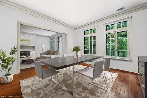 Dining - 21 Elm St #3C, Chicago, IL 60611 photo 1 of 2