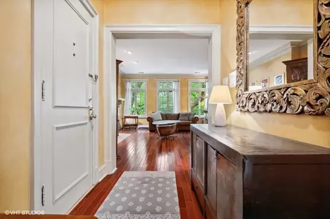 Entry Way - 21 Elm St #3C, Chicago, IL 60611 photo 5 of 5