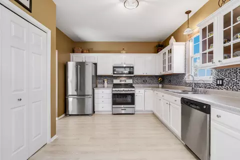 5613 Arbor Gate Dr, Plainfield, IL 60586 photo 6