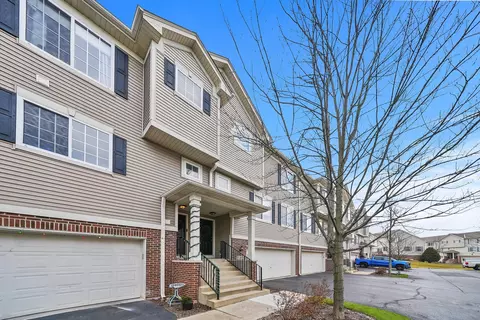 2381 Lundquist Dr, Aurora, IL 60503 photo 33