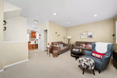2381 Lundquist Dr, Aurora, IL 60503 photo 12