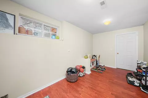2381 Lundquist Dr, Aurora, IL 60503 photo 31