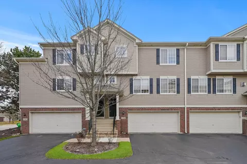 2381 Lundquist Dr, Aurora, IL 60503 photo 35