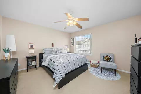 2381 Lundquist Dr, Aurora, IL 60503 photo 23
