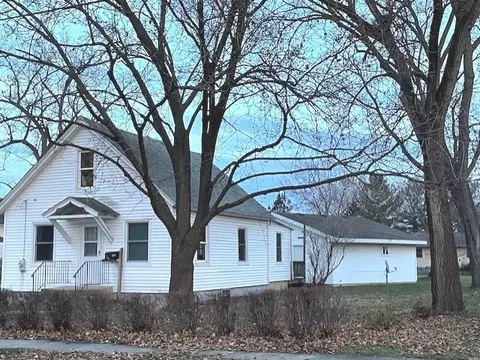 219 Locust St, Marengo, IL 60152