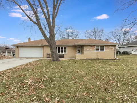18839 Leila Dr, Mokena, IL 60448