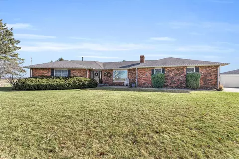 3094 County Road 700 E, Fisher, IL 61843