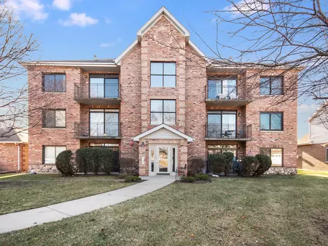 5111 Deblin Ln #3A, Oak Lawn, IL 60453