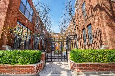 2222 N Racine Ave #16, Chicago, IL 60614