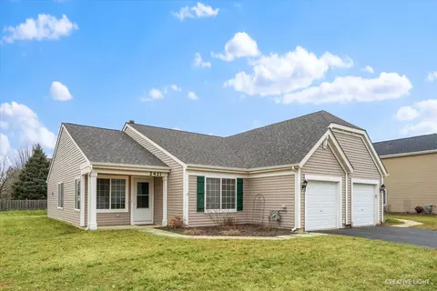 2427 Hartfield Dr, Montgomery, IL 60538