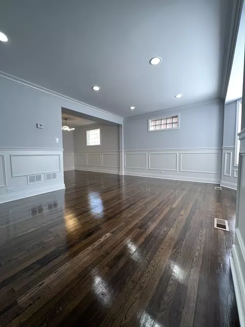 10223 S Forest Ave, Chicago, IL 60628 photo 6