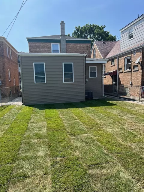 10223 S Forest Ave, Chicago, IL 60628 photo 20