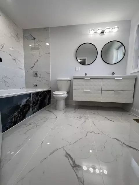 10223 S Forest Ave, Chicago, IL 60628 photo 8