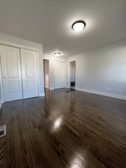 10223 S Forest Ave, Chicago, IL 60628 photo 15