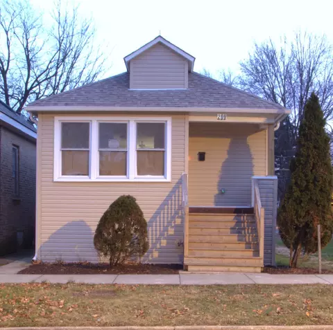 209 W 118th St, Chicago, IL 60628