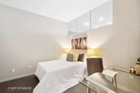 Bedroom - 65 E Monroe St #4025, Chicago, IL 60603 photo 2 of 2