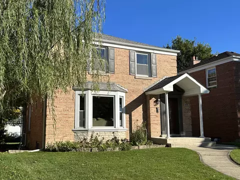6711 N Saint Louis Ave, Lincolnwood, IL 60712