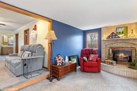 112 South Dr, Lakemoor, IL 60051 photo 8