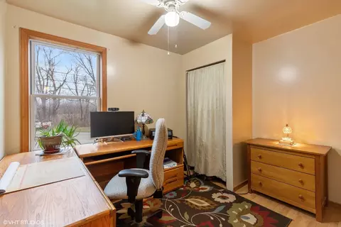 112 South Dr, Lakemoor, IL 60051 photo 11