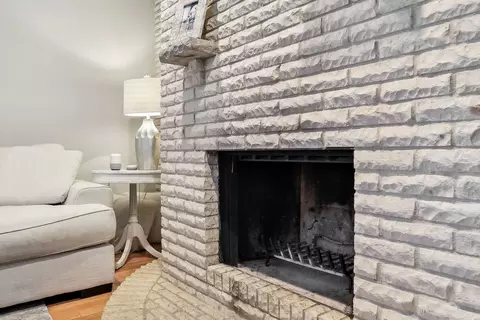 Living - 2101 Robert Dr, Champaign, IL 61821 photo 6 of 7