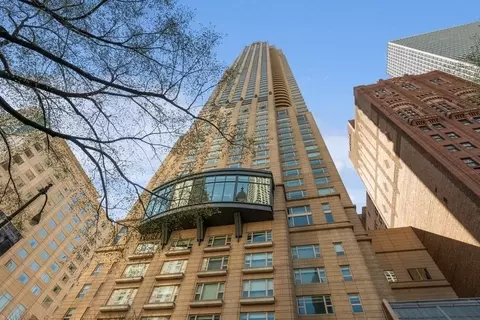 800 N Michigan Ave #2901, Chicago, IL 60611
