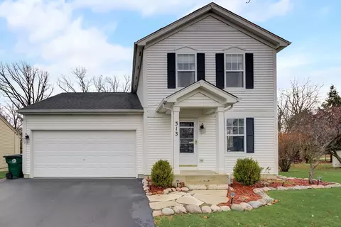313 E Camden Ln, Round Lake Beach, IL 60073