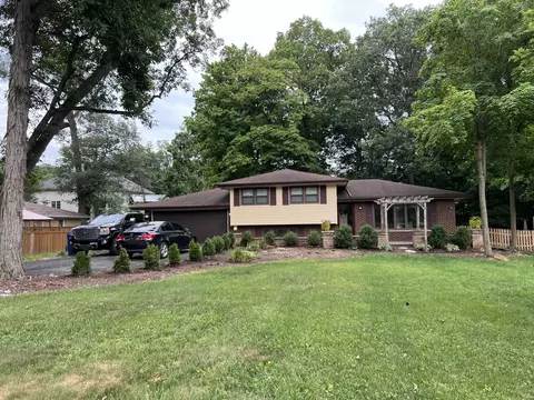 11433 Edgewood Dr, Mokena, IL 60448