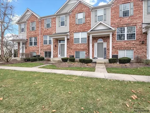 2456 Anna Way, Elgin, IL 60124