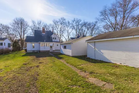 208 E Chestnut St, Fairbury, IL 61739 photo 8