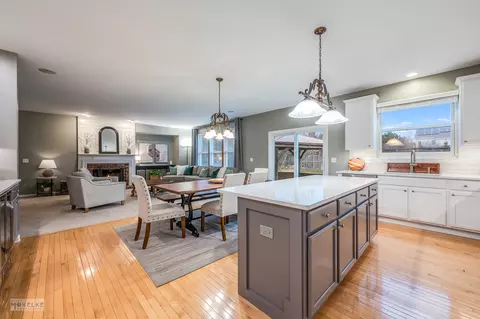 11526 Legacy Dr, Plainfield, IL 60585 photo 15