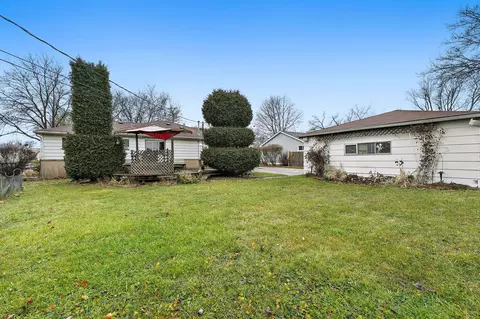 350 Apache Ln, Hoffman Estates, IL 60169 photo 24
