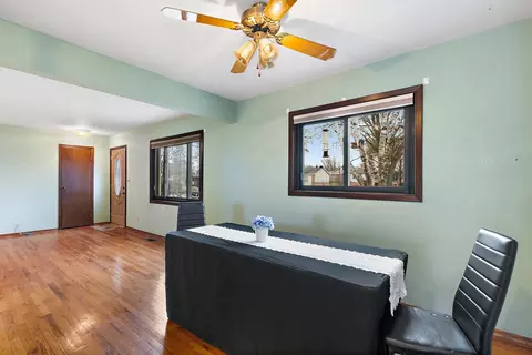 350 Apache Ln, Hoffman Estates, IL 60169 photo 8