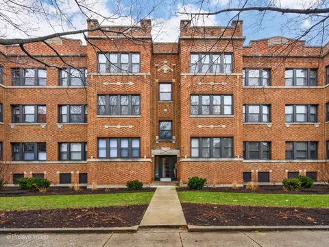 4017 N Southport Ave #1, Chicago, IL 60613