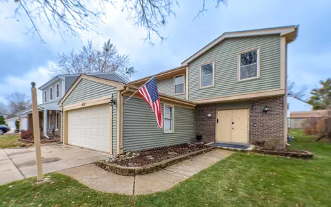 624 Stafford Dr, Roselle, IL 60172